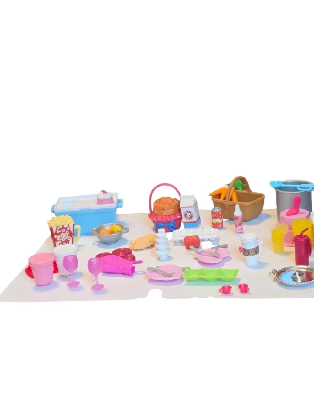 Miniature Dollhouse Kitchen Food Accessories Mixed Lot Cups Plates Picnic Toy Fo